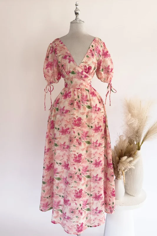 Midi dresses with fringe details for a fun and energetic style Lilibeth Floral Maxi Dress Midi dresses with fringe details for a fun and energetic style Lilibeth Floral Maxi Dress