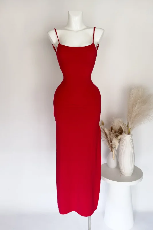 Wrap - style midi dresses in silk for a sophisticated office look Jane Maxi Dress - Red Wrap - style midi dresses in silk for a sophisticated office look Jane Maxi Dress - Red