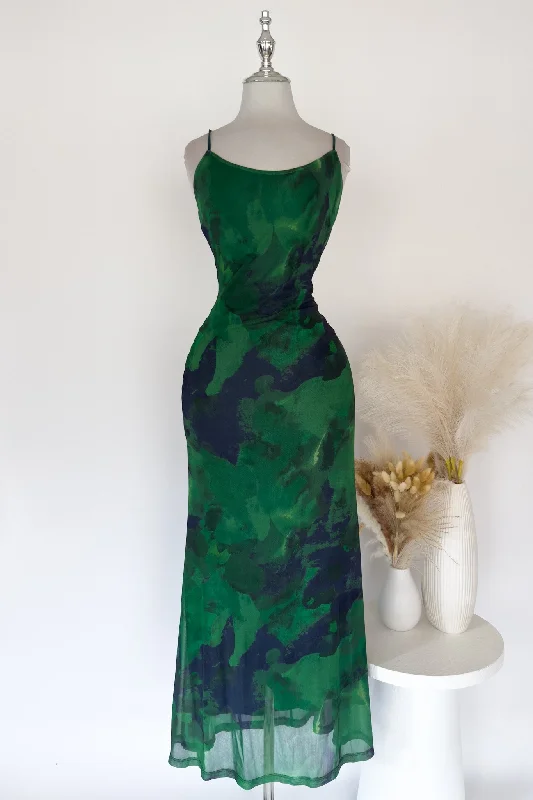 Midi dresses with empire waists for a flattering maternity option Maxim Maxi Dress - Green Midi dresses with empire waists for a flattering maternity option Maxim Maxi Dress - Green