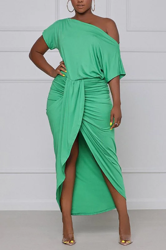 Midi dresses with button - down skirts for a unique and functional design Elegant One-shoulder Pleated Dress Midi dresses with button - down skirts for a unique and functional design Elegant One-shoulder Pleated Dress