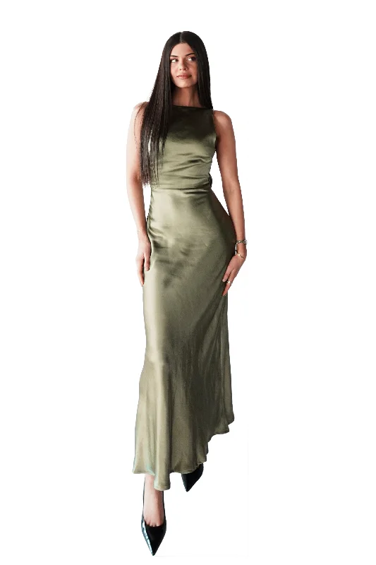 Midi dresses with asymmetric hems for a fashion - forward and dynamic appearance Seraphine Maxi Dress - Olive