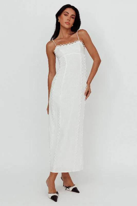 Ruffled Women Dress with Multiple Layers for a Playful and Girly StyleChamberlain Scallop Trim Midi Dress White Ruffled Women Dress with Multiple Layers for a Playful and Girly StyleChamberlain Scallop Trim Midi Dress White