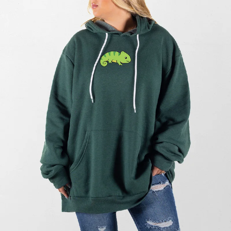 Women's cropped sweatshirt with a slogan graphic for a fun and expressive lookChameleon Giant Hoodie Women's cropped sweatshirt with a slogan graphic for a fun and expressive lookChameleon Giant Hoodie