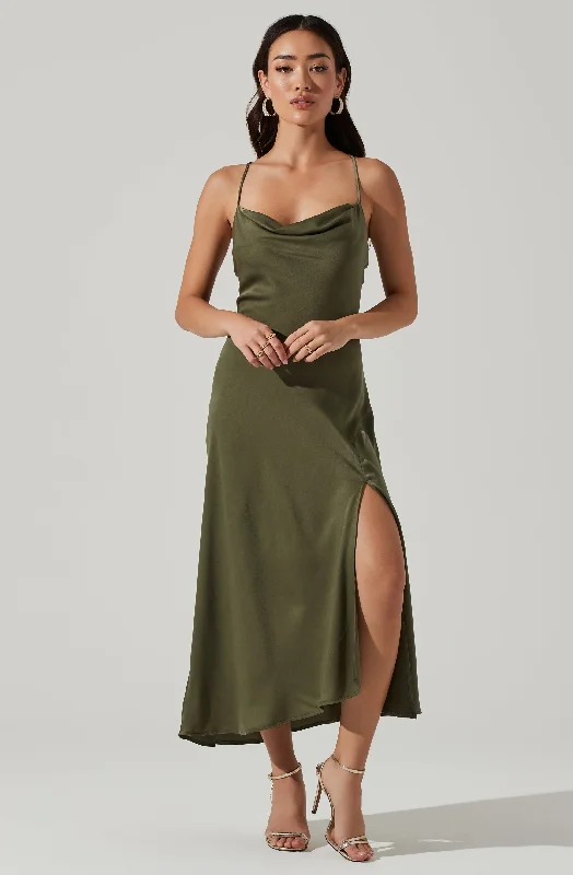 Maxi Women Dress with Floral Print for a Bohemian VibeGaia Midi Dress