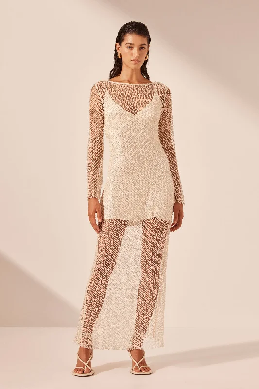Long - Sleeve Women Dress in Velvet for a Luxurious Winter LookKIARA LONG SLEEVE SHEER MAXI DRESS Long - Sleeve Women Dress in Velvet for a Luxurious Winter LookKIARA LONG SLEEVE SHEER MAXI DRESS