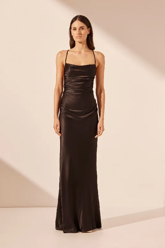 Ball Gown Women Dress with a Full Skirt for a Princess - like LookLA LUNE LACE BACK MAXI DRESS - BLACK Ball Gown Women Dress with a Full Skirt for a Princess - like LookLA LUNE LACE BACK MAXI DRESS - BLACK