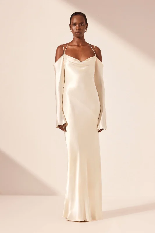 Empire Waist Women Dress to Accentuate the Bust and Conceal the WaistLA LUNE OFF SHOULDER TIE MAXI DRESS - CREAM Empire Waist Women Dress to Accentuate the Bust and Conceal the WaistLA LUNE OFF SHOULDER TIE MAXI DRESS - CREAM