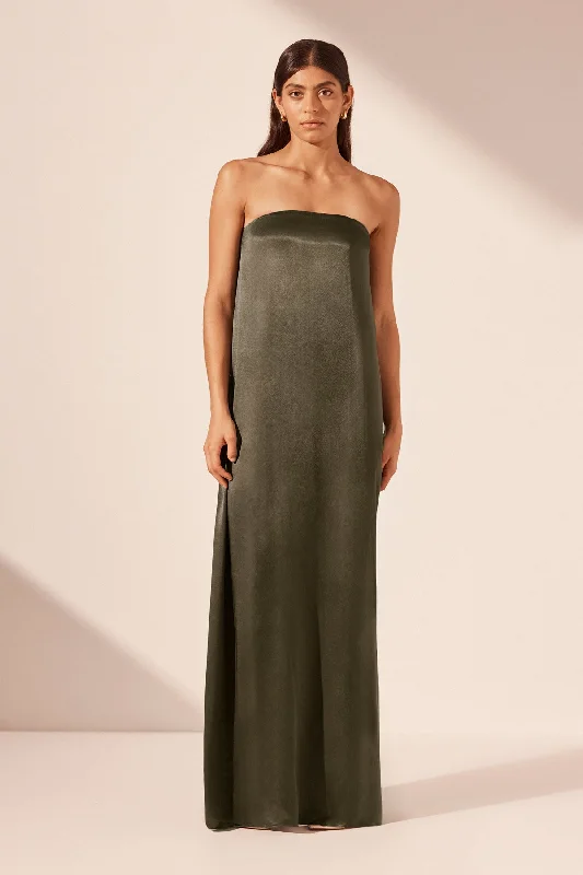 Plus Size Women Dress with a Flattering A - Line Cut for Comfort and StyleLA LUNE STRAPLESS COLUMN MAXI DRESS - FOREST Plus Size Women Dress with a Flattering A - Line Cut for Comfort and StyleLA LUNE STRAPLESS COLUMN MAXI DRESS - FOREST