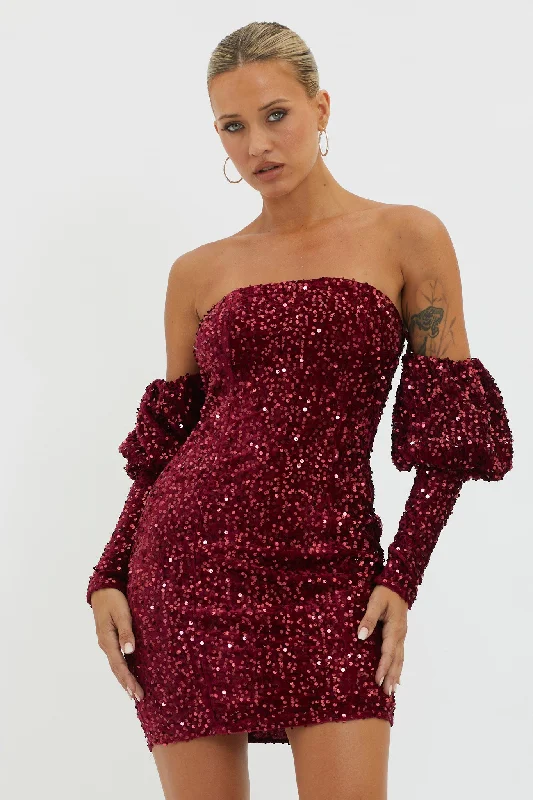 Strapless Women Dress with a Built - in Bra for Comfort and SupportMerry & Bright Sequin Mini Dress Wine Strapless Women Dress with a Built - in Bra for Comfort and SupportMerry & Bright Sequin Mini Dress Wine