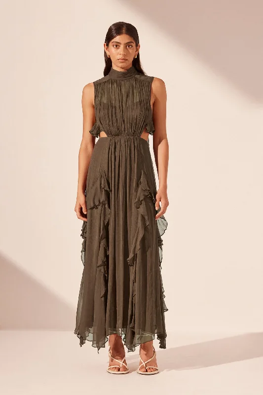 Ball Gown Women Dress with a Full Skirt for a Princess - like LookODEN BACKLESS FRILL MAXI DRESS - OLIVE Ball Gown Women Dress with a Full Skirt for a Princess - like LookODEN BACKLESS FRILL MAXI DRESS - OLIVE
