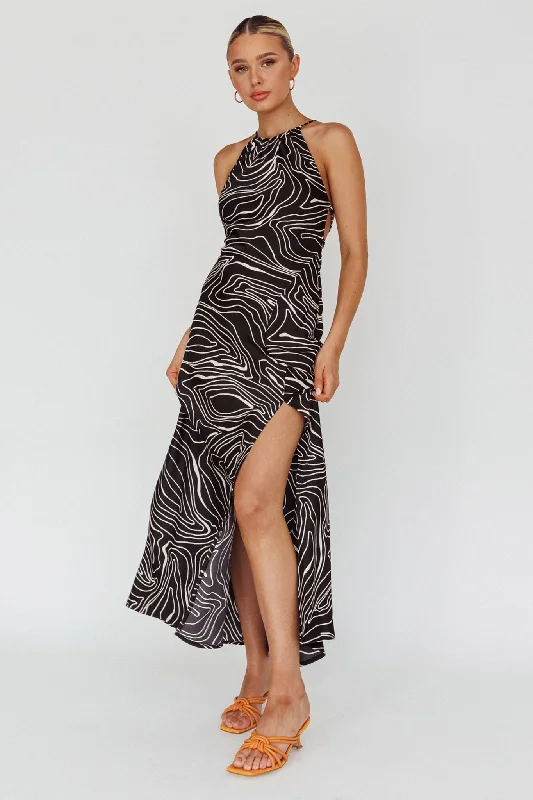 Ruffled Women Dress with Multiple Layers for a Playful and Girly StyleOnella Halterneck Laced Back Maxi Dress Ripple Black Ruffled Women Dress with Multiple Layers for a Playful and Girly StyleOnella Halterneck Laced Back Maxi Dress Ripple Black