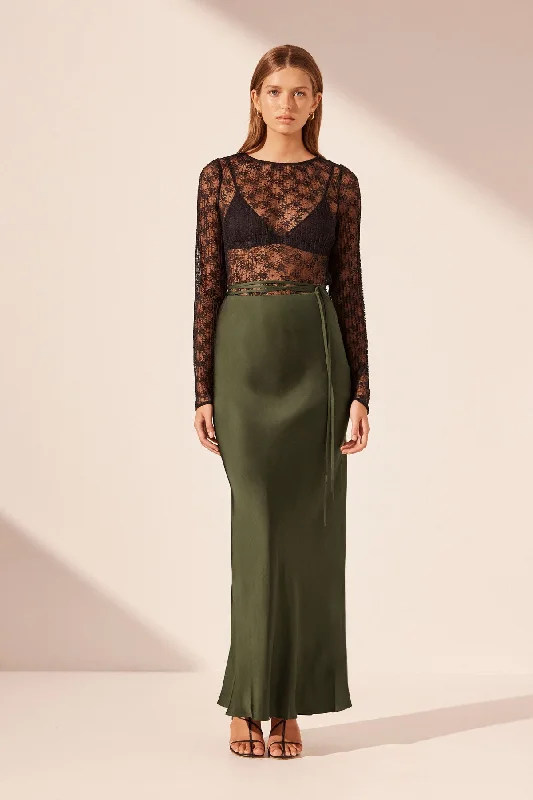 Maxi Women Dress with Floral Print for a Bohemian VibeSHAE BIAS TIE MAXI SKIRT - PINE GREEN