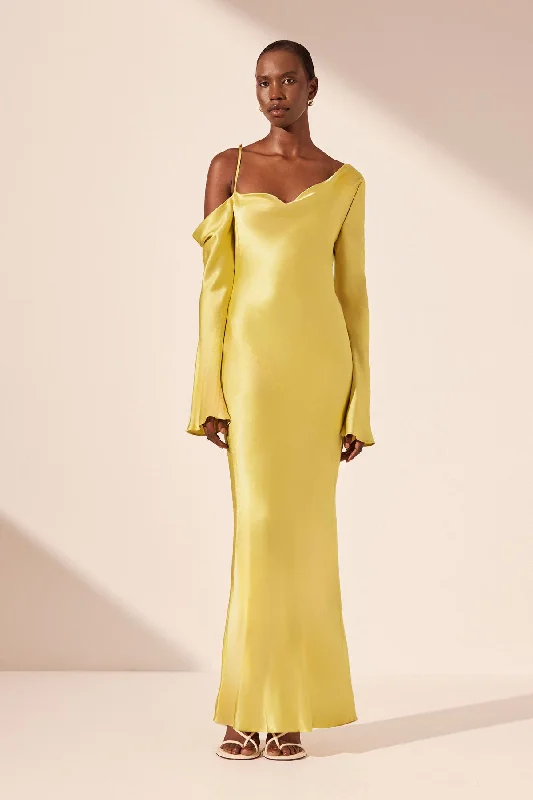 Backless Women Dress for a Sexy and Alluring Look at Evening EventsSOFIA ASYMMETRICAL LONG SLEEVE MAXI DRESS - LIME Backless Women Dress for a Sexy and Alluring Look at Evening EventsSOFIA ASYMMETRICAL LONG SLEEVE MAXI DRESS - LIME