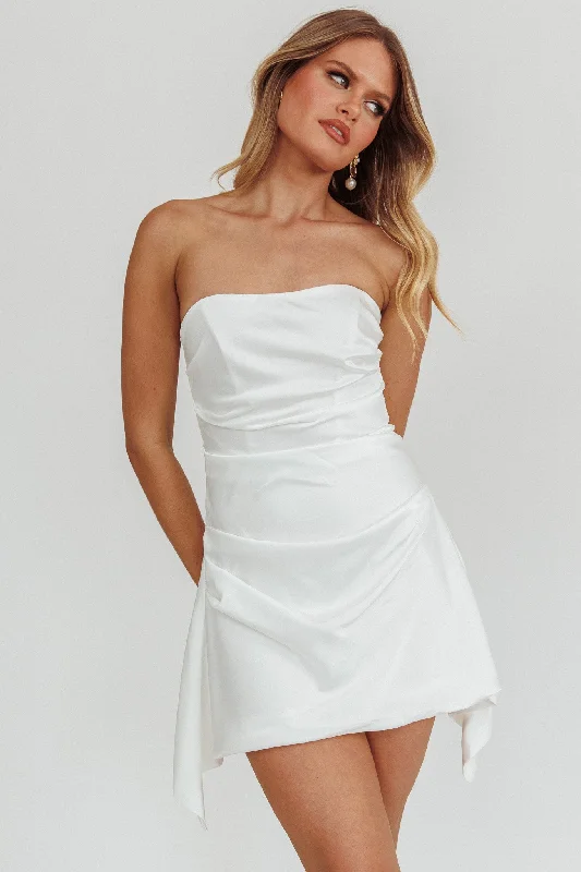 Empire Waist Women Dress to Accentuate the Bust and Conceal the WaistToni Strapless Ruched Mini Dress White Empire Waist Women Dress to Accentuate the Bust and Conceal the WaistToni Strapless Ruched Mini Dress White