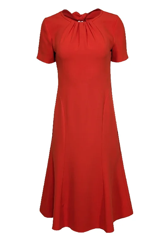Plus Size Women Dress with a Flattering A - Line Cut for Comfort and Style Plus Size Women Dress with a Flattering A - Line Cut for Comfort and Style Diane von Furstenberg - Orange Short Sleeve w/ Pleated Neckline Maxi Dress Sz 4 Plus Size Women Dress with a Flattering A - Line Cut for Comfort and Style Plus Size Women Dress with a Flattering A - Line Cut for Comfort and Style Diane von Furstenberg - Orange Short Sleeve w/ Pleated Neckline Maxi Dress Sz 4