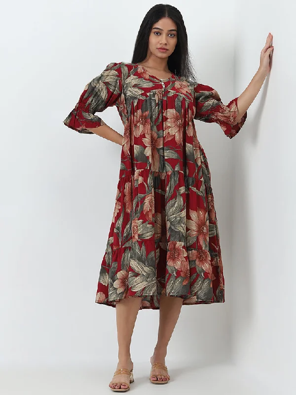 Halter Neck Women Dress to Show Off the Shoulders and Neckline Halter Neck Women Dress to Show Off the Shoulders and Neckline Diza Red Floral Design A-Line Dress Halter Neck Women Dress to Show Off the Shoulders and Neckline Halter Neck Women Dress to Show Off the Shoulders and Neckline Diza Red Floral Design A-Line Dress
