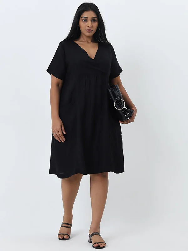 Strapless Women Dress with a Built - in Bra for Comfort and Support Strapless Women Dress with a Built - in Bra for Comfort and Support Gia Black Solid A-Line Cotton Dress Strapless Women Dress with a Built - in Bra for Comfort and Support Strapless Women Dress with a Built - in Bra for Comfort and Support Gia Black Solid A-Line Cotton Dress