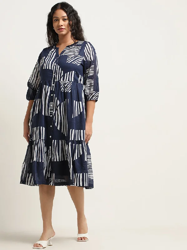 Long - Sleeve Women Dress in Velvet for a Luxurious Winter Look Long - Sleeve Women Dress in Velvet for a Luxurious Winter Look Gia Navy Abstract Design Tiered Cotton Dress Long - Sleeve Women Dress in Velvet for a Luxurious Winter Look Long - Sleeve Women Dress in Velvet for a Luxurious Winter Look Gia Navy Abstract Design Tiered Cotton Dress