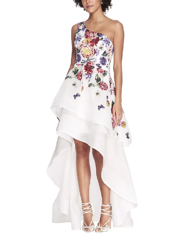 Long - Sleeve Women Dress in Velvet for a Luxurious Winter Look Long - Sleeve Women Dress in Velvet for a Luxurious Winter Look Marchesa Notte Maxi Dress