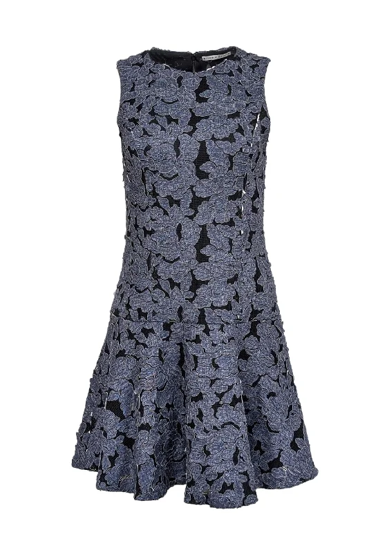 Sleeveless Women Dress in Bright Colors for Summer Parties Sleeveless Women Dress in Bright Colors for Summer Parties Alice & Olivia - Black Mesh Mini Dress w/ Blue Floral Appliqué Sz 6 Sleeveless Women Dress in Bright Colors for Summer Parties Sleeveless Women Dress in Bright Colors for Summer Parties Alice & Olivia - Black Mesh Mini Dress w/ Blue Floral Appliqué Sz 6