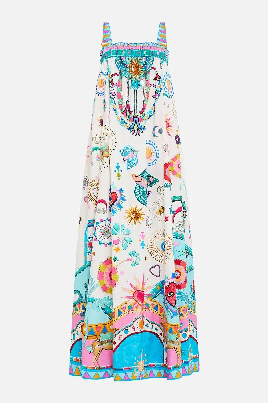 Maxi dresses with a pleated skirt for a timeless and elegant appearanceWIDE STRAP SUNDRESS LIVING IN COLOUR Maxi dresses with a pleated skirt for a timeless and elegant appearanceWIDE STRAP SUNDRESS LIVING IN COLOUR