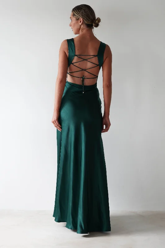 Maxi dresses with thin spaghetti straps for a delicate and feminine feelRiviera Soft Satin Maxi Gown | Forest Green Maxi dresses with thin spaghetti straps for a delicate and feminine feelRiviera Soft Satin Maxi Gown | Forest Green