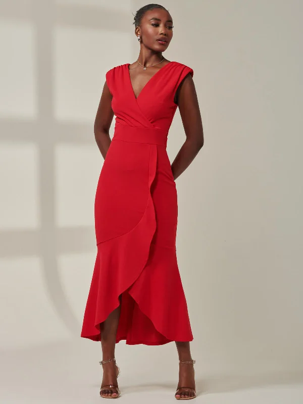 Maxi dresses with a gathered skirt for a voluminous and dramatic effectTara Sleeveless Draped Maxi Dress, Red Maxi dresses with a gathered skirt for a voluminous and dramatic effectTara Sleeveless Draped Maxi Dress, Red