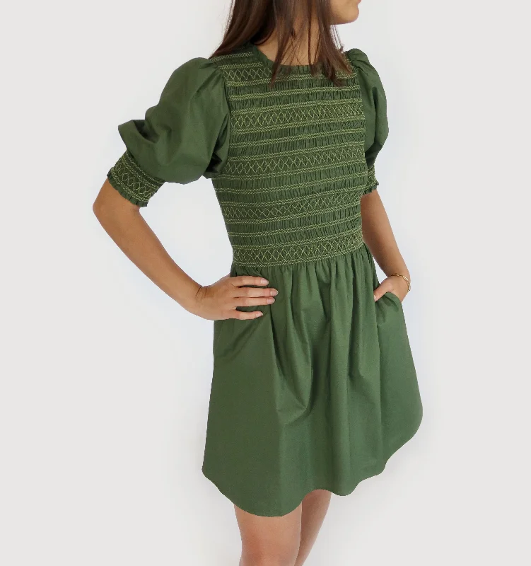 Maxi dresses with cold - shoulder cutouts for a trendy lookThe Vivi Nap Dress - Leaf Green Cotton Maxi dresses with cold - shoulder cutouts for a trendy lookThe Vivi Nap Dress - Leaf Green Cotton
