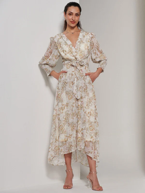 Maxi dresses with mesh panels for a sexy and trendy appearanceV Neck Tie Waist Puff Sleeve Maxi Dress, Cream Floral Maxi dresses with mesh panels for a sexy and trendy appearanceV Neck Tie Waist Puff Sleeve Maxi Dress, Cream Floral