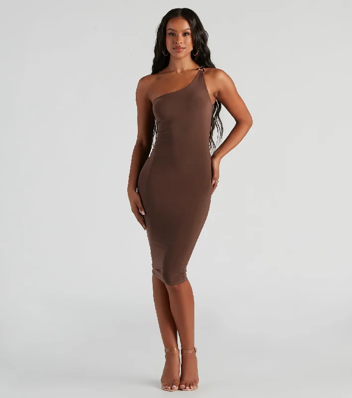 Sheath midi dresses with beaded embellishments for a formal occasionChic Accent Chain-Trim Midi Dress Sheath midi dresses with beaded embellishments for a formal occasionChic Accent Chain-Trim Midi Dress