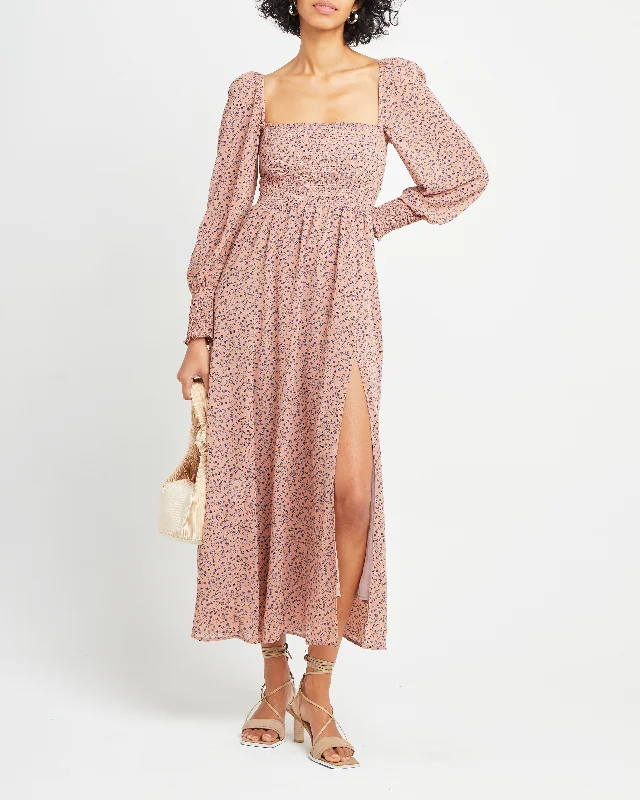 Midi dresses with ruched sleeves for a more fitted and stylish arm lookClassic Smocked Maxi Dress Midi dresses with ruched sleeves for a more fitted and stylish arm lookClassic Smocked Maxi Dress