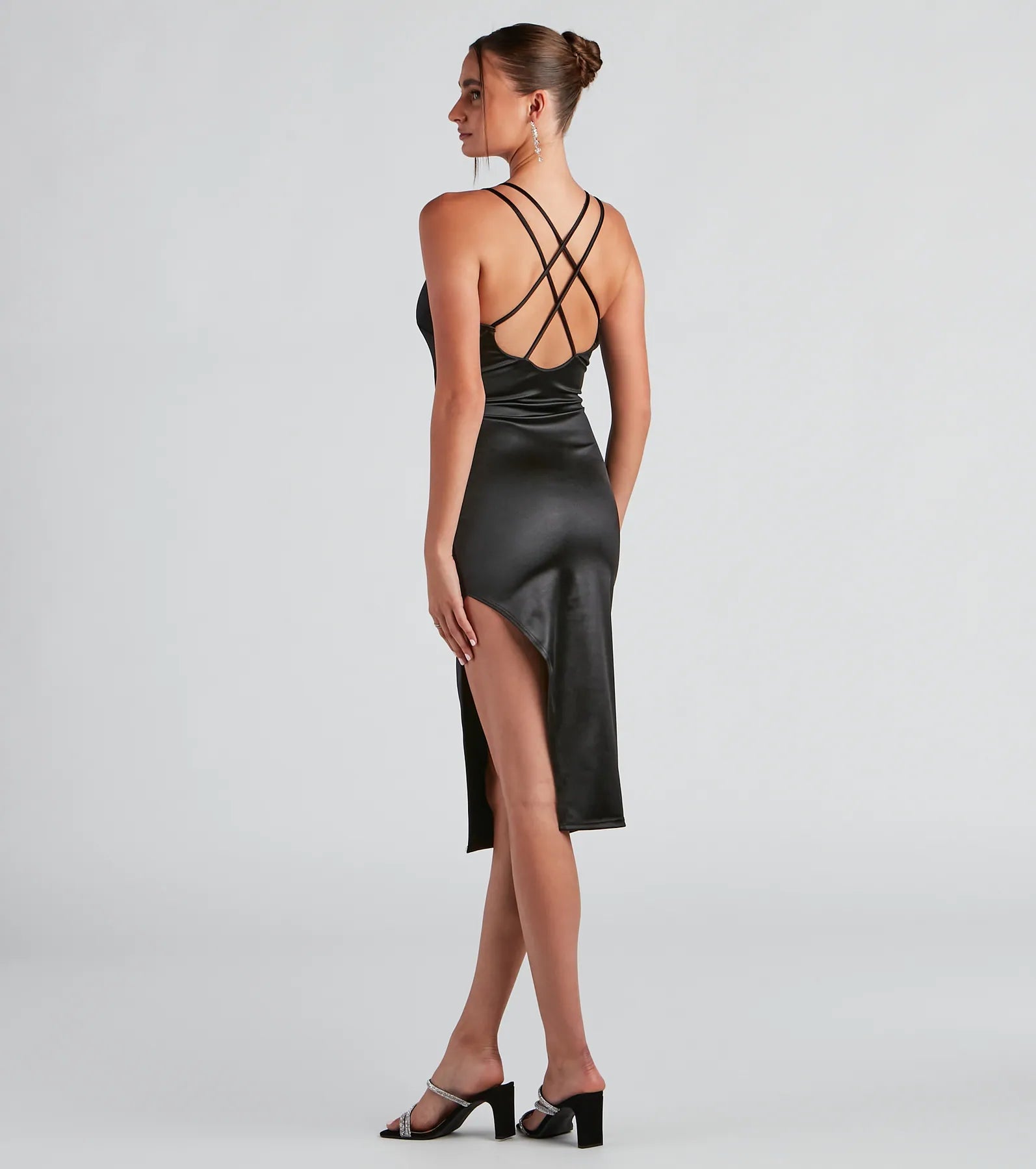 Midi dresses with satin - finish fabrics for a luxurious feelCocktail Hour Satin Midi Dress Midi dresses with satin - finish fabrics for a luxurious feelCocktail Hour Satin Midi Dress