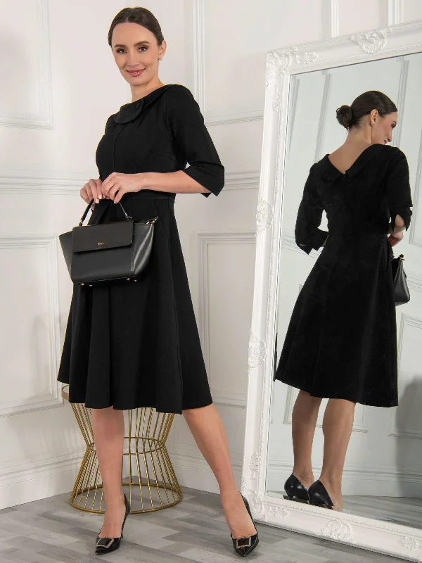 Midi dresses with V - necklines for a flattering and elongating effectKyndall 3/4 Sleeve Midi Dress, Black Midi dresses with V - necklines for a flattering and elongating effectKyndall 3/4 Sleeve Midi Dress, Black