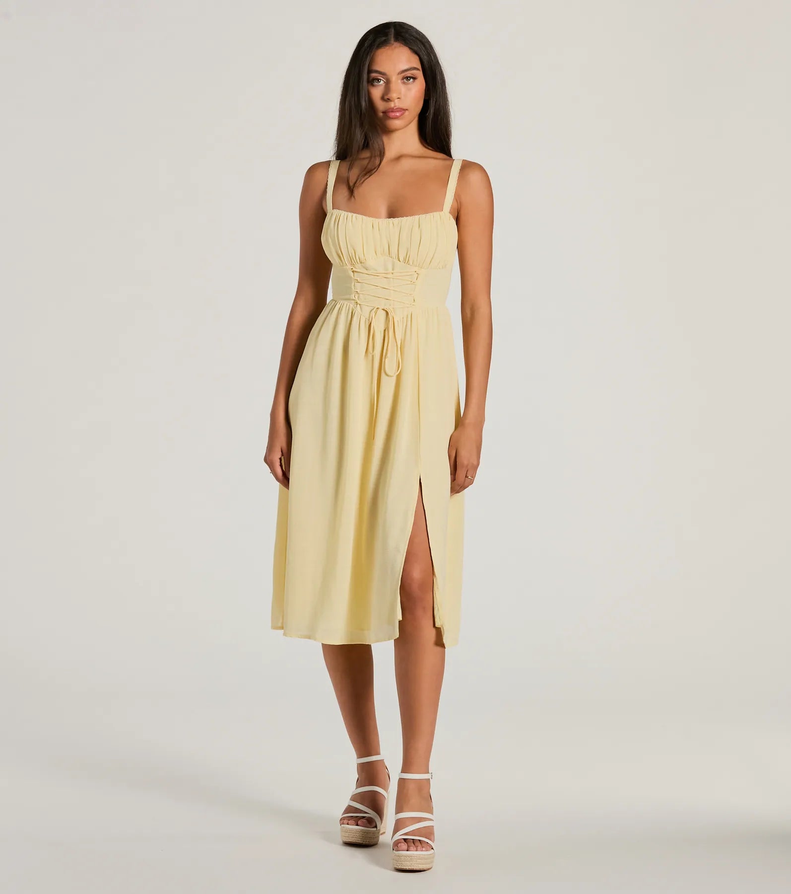 Midi dresses with fringe details for a fun and energetic styleModern Romance Sleeveless Lace-Up A-Line Midi Dress Midi dresses with fringe details for a fun and energetic styleModern Romance Sleeveless Lace-Up A-Line Midi Dress