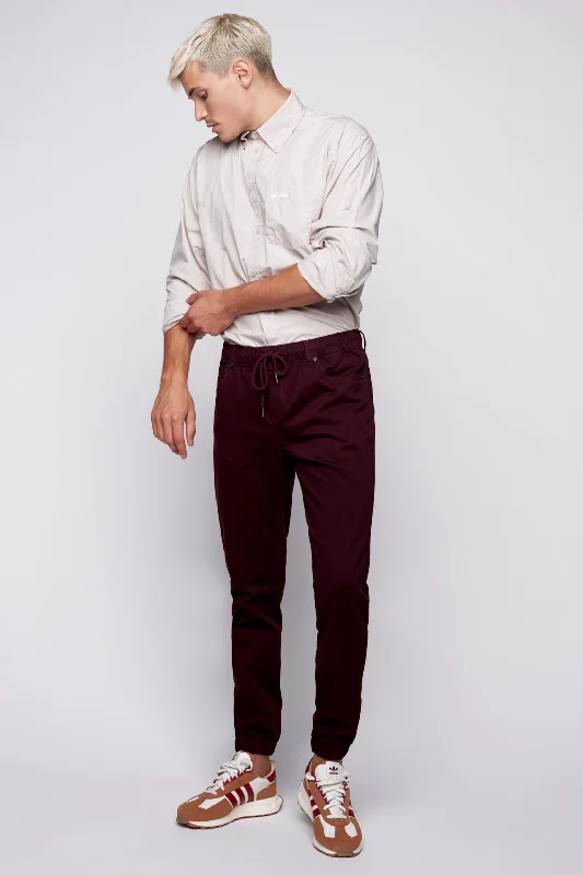 Plus Size Men's Relaxed Fit Jeans with a Tapered Leg for a Laid - Back VibeJAGGER - 5 Pocket Twill Classic Jogger - Wine Plus Size Men's Relaxed Fit Jeans with a Tapered Leg for a Laid - Back VibeJAGGER - 5 Pocket Twill Classic Jogger - Wine