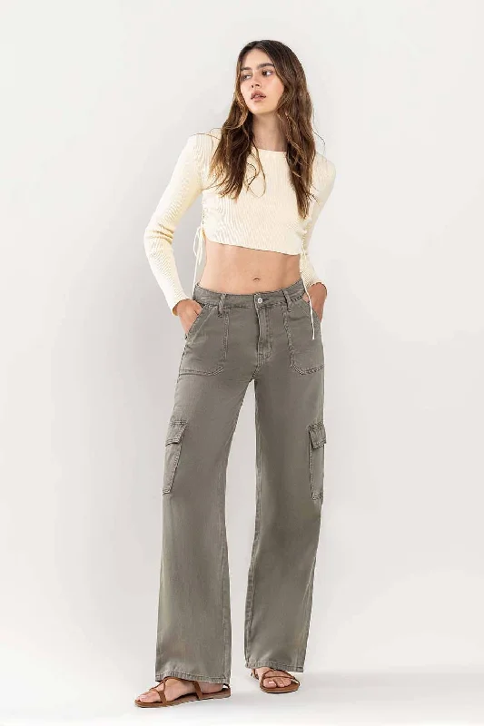 Women's corduroy fall pants Dark - wash women jeans for a sophisticated and slimming effect High Rise Utility Cargo