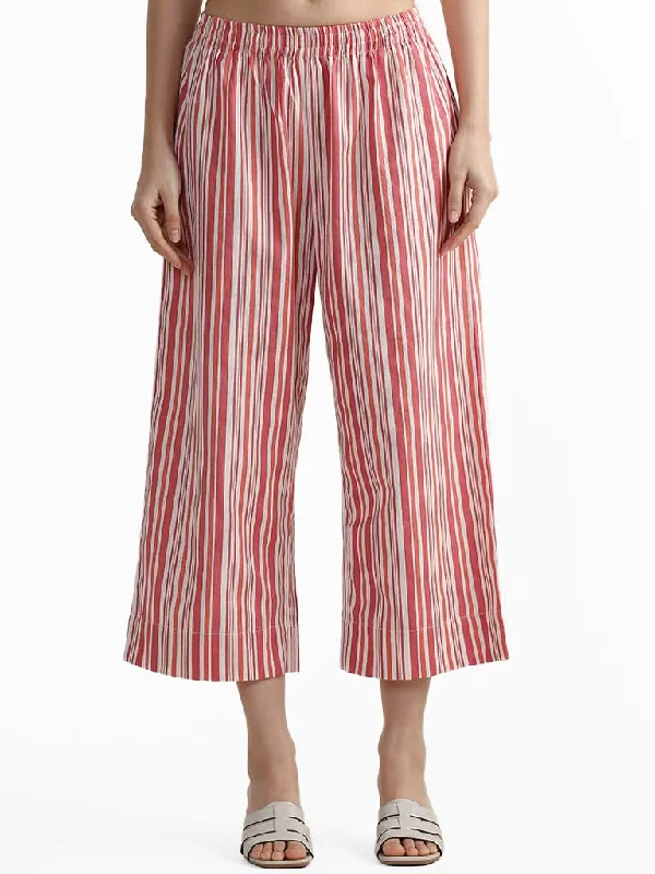 Women's pleated office pants Dark - wash women jeans for a sophisticated and slimming effect Utsa Pink Striped Palazzos Women's pleated office pants Dark - wash women jeans for a sophisticated and slimming effect Utsa Pink Striped Palazzos