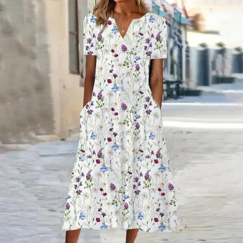 Mini dresses with puff sleeves for a vintage lookFloral Print Casual Dress