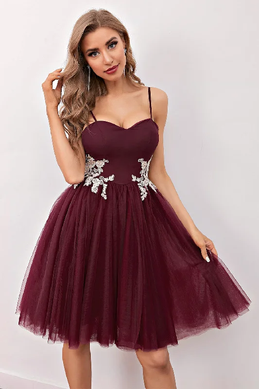 Velvet cocktail dresses with long sleeves for winter galasBurgundy Short Prom Homecoming Dress