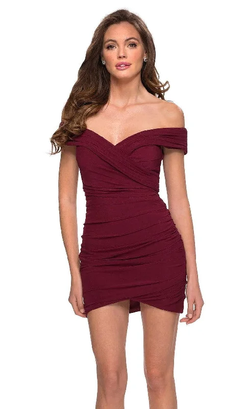 Ruffled cocktail dresses with a knee - length hem for a feminine appealLa Femme - 29486 Ruched Off Shoulder Sheath Homecoming Dress Ruffled cocktail dresses with a knee - length hem for a feminine appealLa Femme - 29486 Ruched Off Shoulder Sheath Homecoming Dress