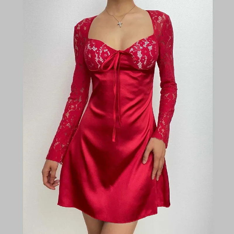 Cocktail dresses with a patchwork pattern and a mid - thigh lengthBerryBetty - Lace zip-up long sleeve patchwork padded mini dress Cocktail dresses with a patchwork pattern and a mid - thigh lengthBerryBetty - Lace zip-up long sleeve patchwork padded mini dress