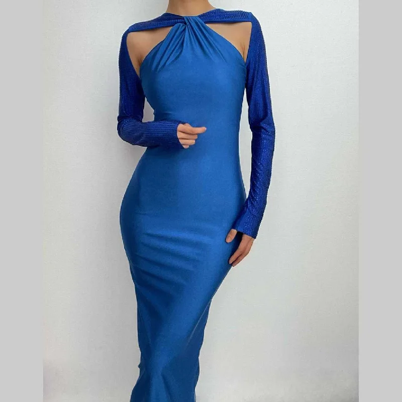 Satin - lined cocktail dresses with a lace outer layerBerryBetty - Long sleeve beaded zip-up hollow out patchwork maxi dress Satin - lined cocktail dresses with a lace outer layerBerryBetty - Long sleeve beaded zip-up hollow out patchwork maxi dress