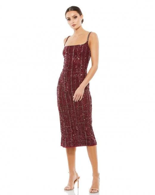 Bodycon dress with a ruched design for added textureMac Duggal 10770 Short Cocktail Beaded Sheath Dress Bodycon dress with a ruched design for added textureMac Duggal 10770 Short Cocktail Beaded Sheath Dress