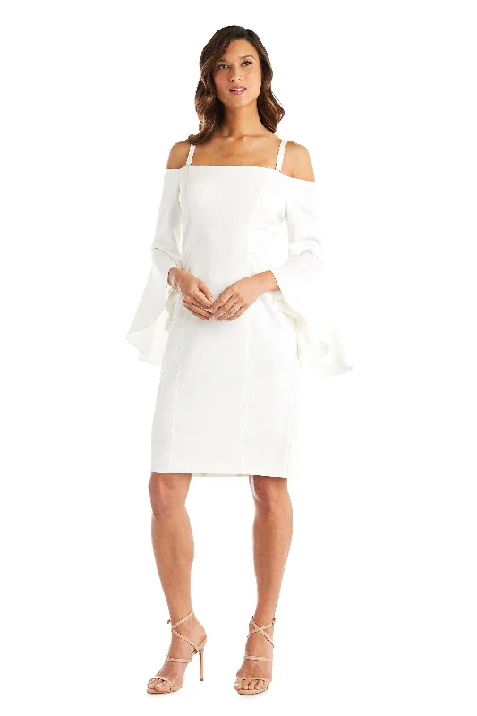 Cocktail dresses with a pom - pom trim and a short - sleeved styleR&M Richards 2262 Short Cocktail Off Shoulder Dress Cocktail dresses with a pom - pom trim and a short - sleeved styleR&M Richards 2262 Short Cocktail Off Shoulder Dress
