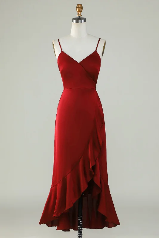 Wedding guest dresses with gathered skirts and V - necklinesSpaghetti Straps Burgundy Bridesmaid Dress with Ruffles Wedding guest dresses with gathered skirts and V - necklinesSpaghetti Straps Burgundy Bridesmaid Dress with Ruffles