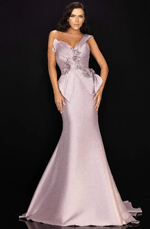Wedding guest dresses with patchwork designs for a unique lookTerani Couture - 2011M2160 Beaded Floral Bodice Knot-Ornate Gown Wedding guest dresses with patchwork designs for a unique lookTerani Couture - 2011M2160 Beaded Floral Bodice Knot-Ornate Gown