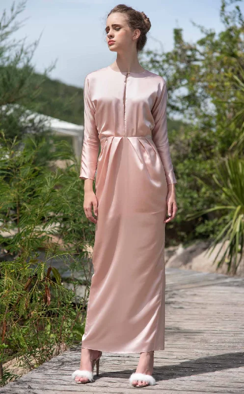 Formal dresses with button - front designs and tulle skirts for a charming prom style21SIX V00430 Dress Formal dresses with button - front designs and tulle skirts for a charming prom style21SIX V00430 Dress