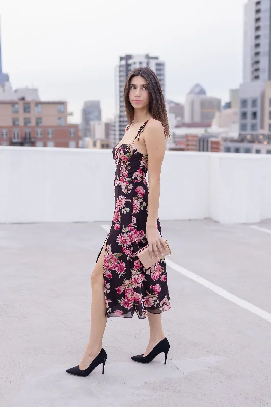 Beach party dresses made of lightweight and breathable fabricAesha Sleeveless Shoulder Tie Floral Print Midi Dress Pink Beach party dresses made of lightweight and breathable fabricAesha Sleeveless Shoulder Tie Floral Print Midi Dress Pink