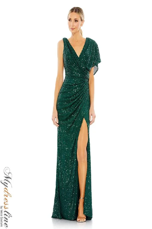 Prom dresses with metallic - colored fabrics and beaded embroidery for a glamorous promMac Duggal 26988 Prom dresses with metallic - colored fabrics and beaded embroidery for a glamorous promMac Duggal 26988
