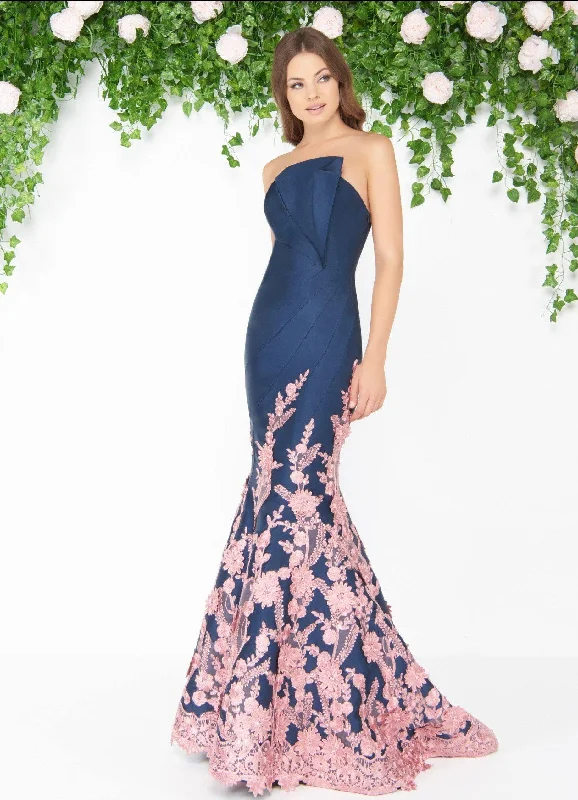 Bodycon dress with a bow accent​Mac Duggal 80761 Prom Long Strapless Mermaid Dress